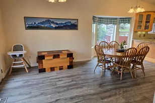 1263 E Grayson Ct S, Sandy, UT 84094 - Photo 5
