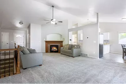 107 N Crystal Bay Dr W, Stansbury Park, UT 84074 - Photo 3