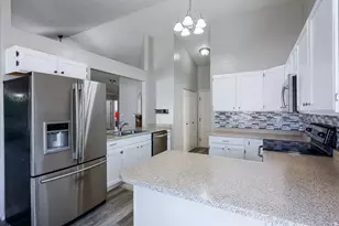 107 N Crystal Bay Dr W, Stansbury Park, UT 84074 - Photo 9
