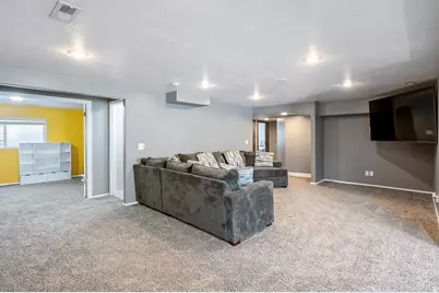 107 N Crystal Bay Dr W, Stansbury Park, UT 84074 - Photo 23