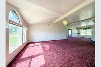 141 S 100 E, Emery, UT 84522 - Photo 9