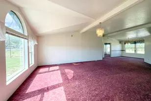 141 S 100 E, Emery, UT 84522 - Photo 9
