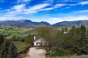 8975 E Pineview Dr, Huntsville, UT 84317 - Photo 1