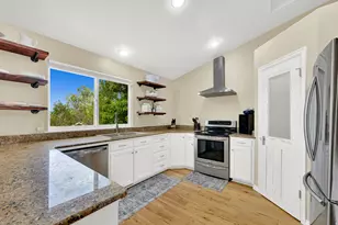 8975 E Pineview Dr, Huntsville, UT 84317 - Photo 15
