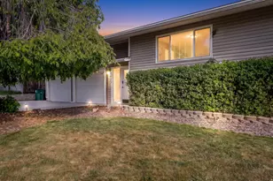 786 E Shannon Rd, Kaysville, UT 84037 - Photo 3