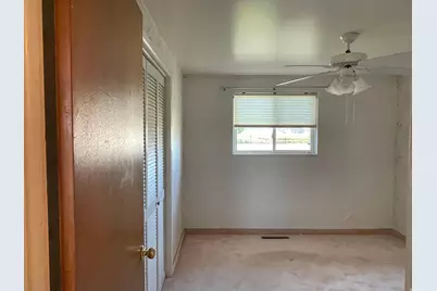 438 E Main St, Elsinore, UT 84724 - Photo 33
