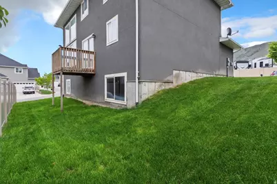 15134 S White Hart Ln, Bluffdale, UT 84065 - Photo 31