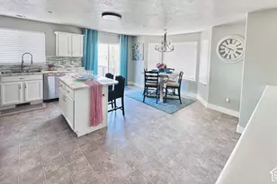 12717 S Diamondback Dr, Riverton, UT 84096 - Photo 7