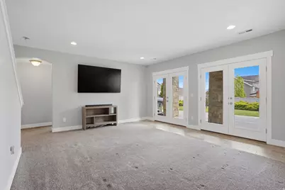 10693 S Beach Comber Way W, South Jordan, UT 84009 - Photo 21
