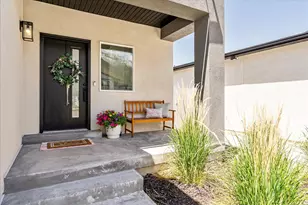 3916 S Sage Wood Ave, Mapleton, UT 84664 - Photo 5