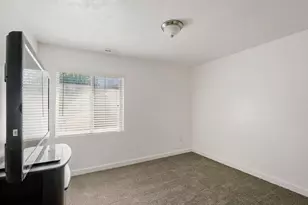6062 N Spring St, Stansbury Park, UT 84074 - Photo 19