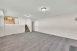 1126 N 1000 E, Layton, UT 84040 - Photo 17
