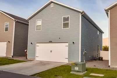 4370 N Angies Aly, Eagle Mountain, UT 84005 - Photo 33