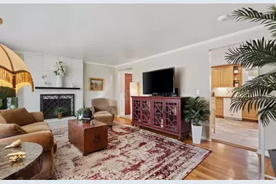 7431 S 2040 E, Cottonwood Heights, UT 84121 - Photo 11