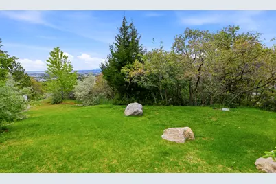 223 Deerhollow Cir, North Salt Lake, UT 84054 - Photo 43