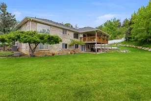 223 Deerhollow Cir, North Salt Lake, UT 84054 - Photo 41