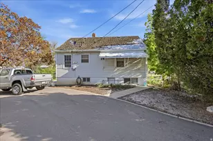 348 E 200 N, Logan, UT 84321 - Photo 17