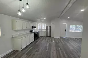 829 W Mount Tuscarora Dr S, Taylorsville, UT 84123 - Photo 3