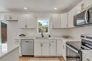 122 E 400 N, Tooele, UT 84074 - Photo 7