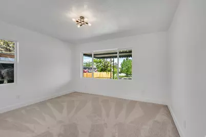 122 E 400 N, Tooele, UT 84074 - Photo 7