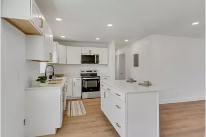 122 E 400 N, Tooele, UT 84074 - Photo 3