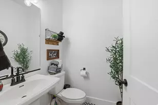 638 E 2000 N, North Logan, UT 84341 - Photo 19