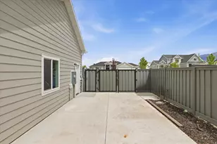 638 E 2000 N, North Logan, UT 84341 - Photo 53