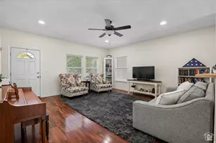 7092 N Cherokee St, Eagle Mountain, UT 84005 - Photo 3