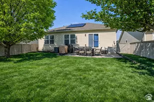 7092 N Cherokee St, Eagle Mountain, UT 84005 - Photo 21