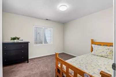 7092 N Cherokee St, Eagle Mountain, UT 84005 - Photo 19
