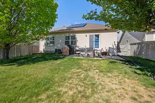 7092 N Cherokee St, Eagle Mountain, UT 84005 - Photo 27