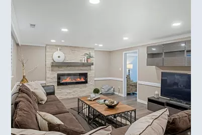 9135 S Morningview Dr E, Sandy, UT 84094 - Photo 15