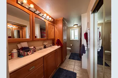 395 N Cedar View St E, Orangeville, UT 84537 - Photo 15