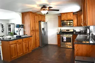 395 N Cedar View St E, Orangeville, UT 84537 - Photo 5