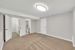 5568 W Golden Gate Cir S, West Jordan, UT 84081 - Photo 19