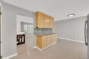 5568 W Golden Gate Cir S, West Jordan, UT 84081 - Photo 13