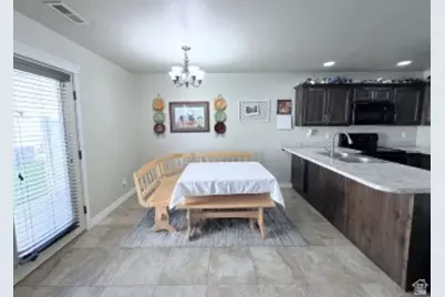 1922 N 325 W, Harrisville, UT 84414 - Photo 3