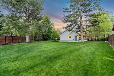 23 E Altawood Ln S, Sandy, UT 84092 - Photo 81