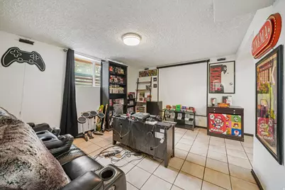3286 W 4795 S, Taylorsville, UT 84129 - Photo 17