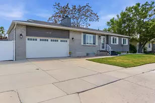 1719 W 12050 S, Riverton, UT 84065 - Photo 3