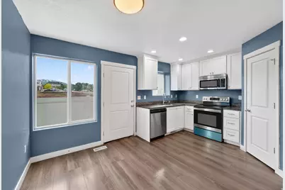 295 W Spruce Way, Santaquin, UT 84655 - Photo 7