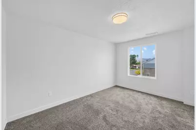 295 W Spruce Way, Santaquin, UT 84655 - Photo 13