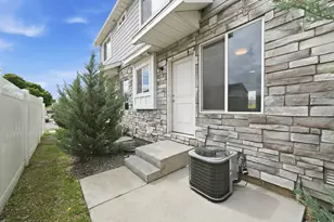 295 W Spruce Way, Santaquin, UT 84655 - Photo 25