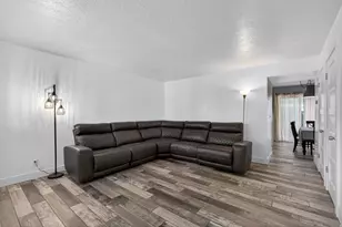 149 N Fort Ln W, Layton, UT 84041 - Photo 9