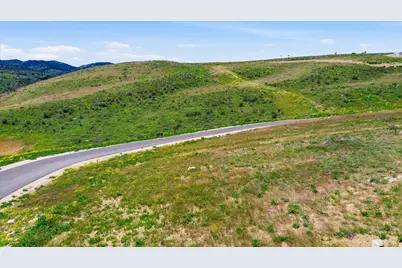 669 W Elk Ridge Rd #66, Garden City, UT 84028 - Photo 15
