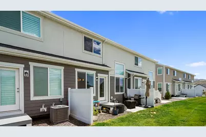 983 N Ledger Dr #205, Saratoga Springs, UT 84045 - Photo 27