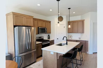 983 N Ledger Dr #205, Saratoga Springs, UT 84045 - Photo 3