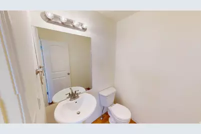 1166 N 200 W, Tooele, UT 84074 - Photo 9