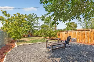 650 N 300 W, Salt Lake City, UT 84103 - Photo 19
