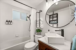 650 N 300 W, Salt Lake City, UT 84103 - Photo 11
